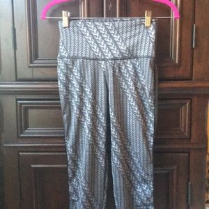 Aerie small grey legging.